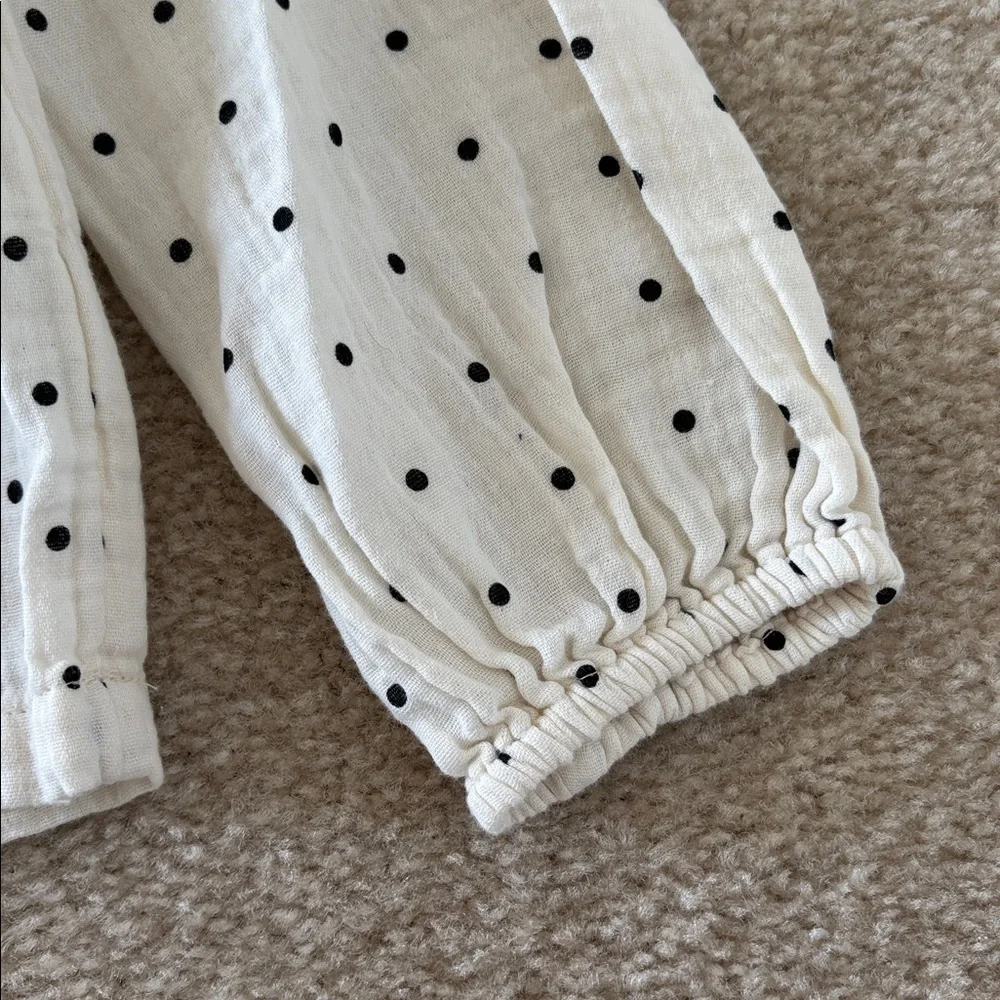 GAP Kids White and Black Polka Dot Blouse Size 8